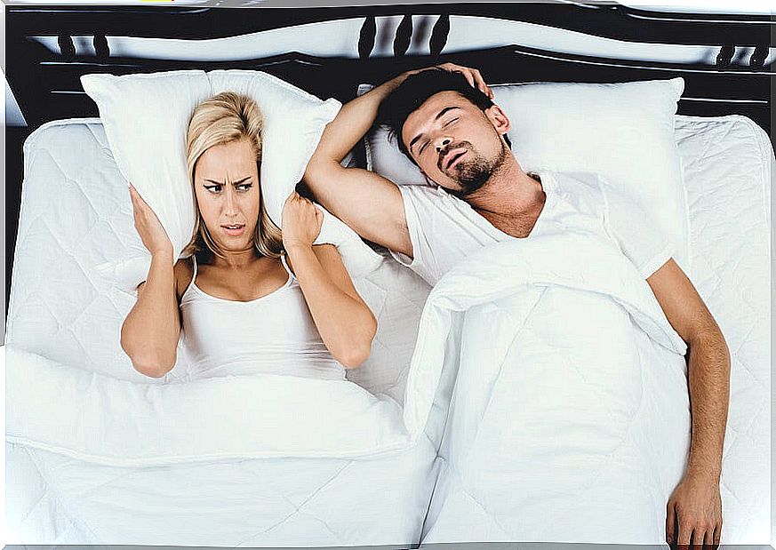 4 alternative treatments to control snoring