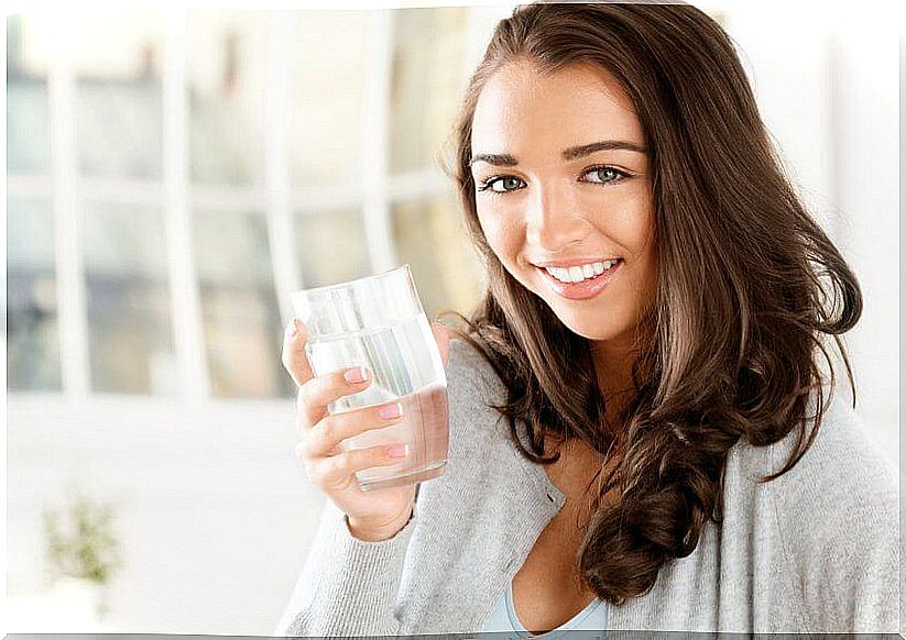 To lose weight after the holidays it is also important to consume a lot of water