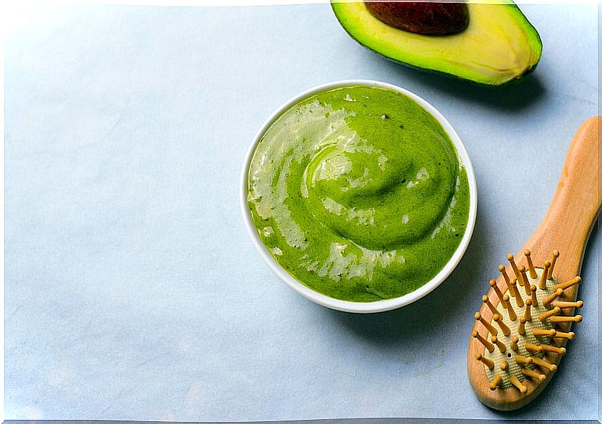 Avocado, honey and egg mask